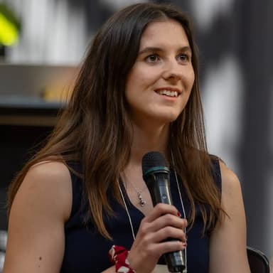 Heidi Bairstow